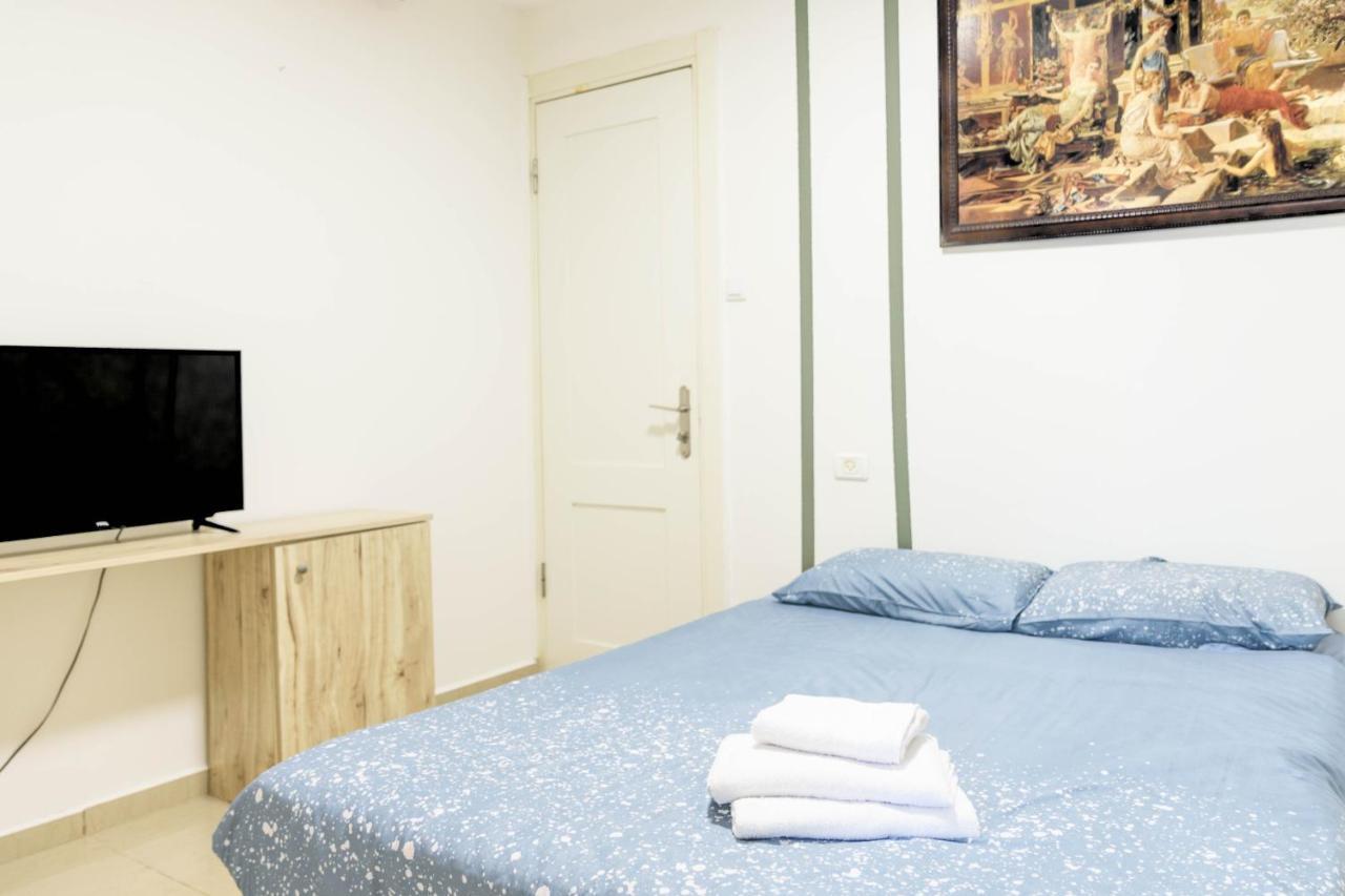 ลากัวเดีย โฮเต็ล Hotel เทลอาวีฟ ภายนอก รูปภาพ